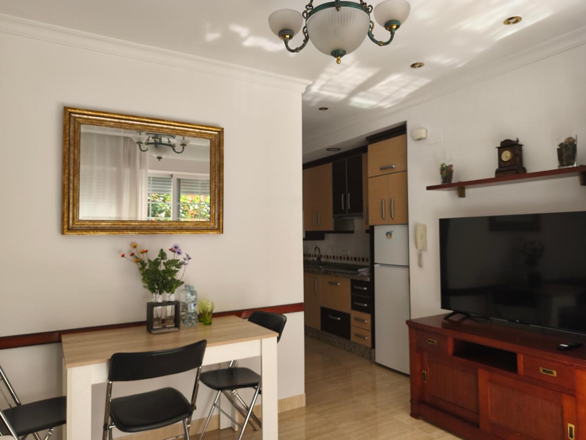 Torremolinos Beach Apartment מראה חיצוני תמונה