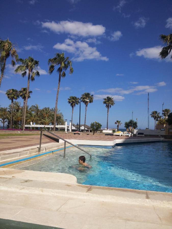 Torremolinos Beach Apartment מראה חיצוני תמונה